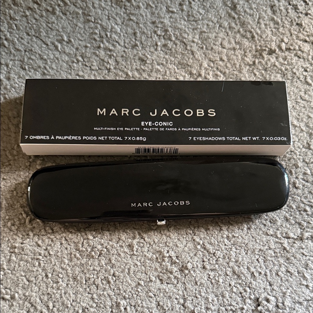 Marc Jacobs Black Eye-Conic Palette